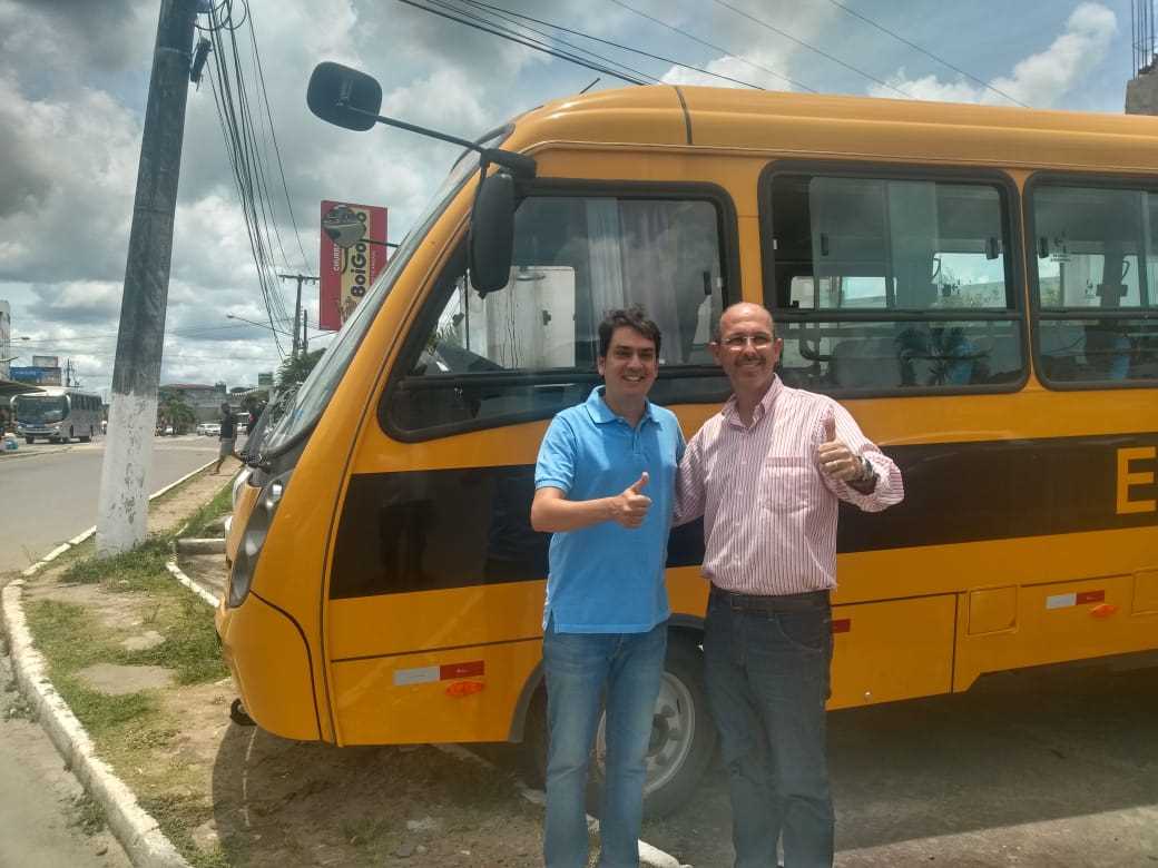 Camacã: Mais um ônibus escolar chega à cidade
